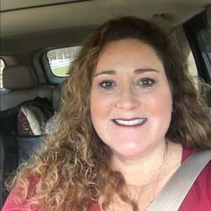 Meet your Posher, Dee ann